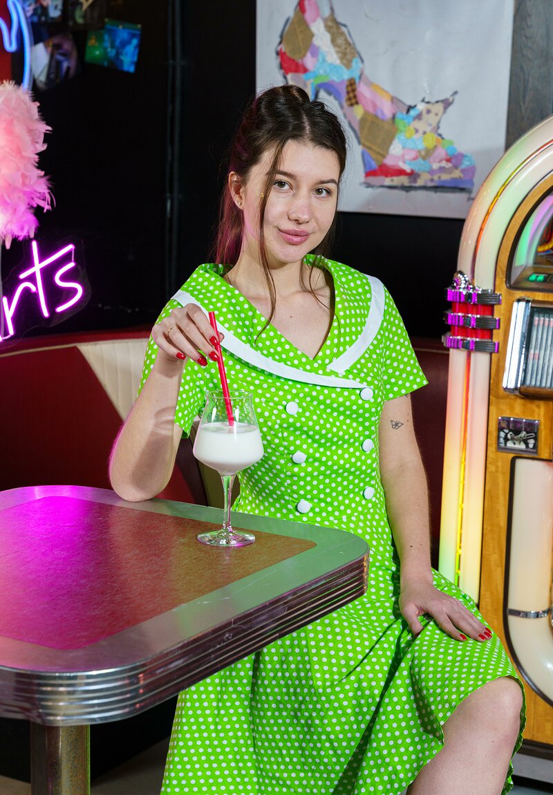 Ольга, 42 года, 0 размер груди